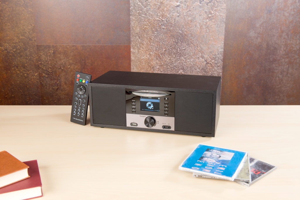 Multifunktionelles DAB Radio mit CD Player und Bluetooth